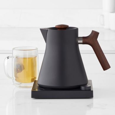 Електрочайник Fellow Corvo EKG Matte Black with Walnut Handle 0.9 L