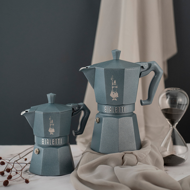 Гейзерна кавоварка Bialetti Moka Exclusive Octagonal Induction на 6 чашок (270 мл) Сіра