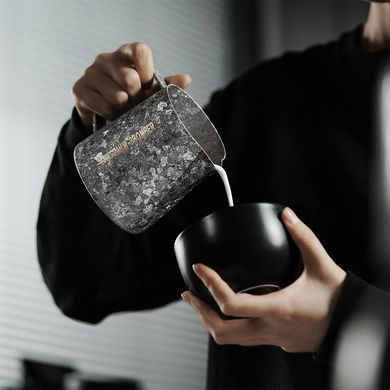 Питчер MHW-3Bomber Titan Milk Jug 600 мл Silver