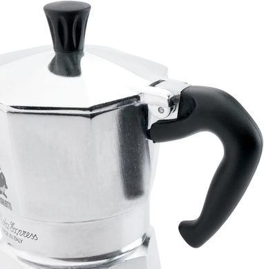 Гейзерна кавоварка Bialetti Moka Express на 6 чашек (270 мл)