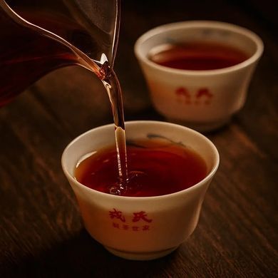 Чай Шу Пуер Mengku Rongshi Менку Хао (Фірмовий) 2021 року 357 г