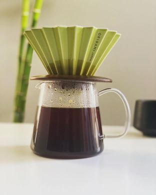 Пуровер воронка порцелянова ORIGAMI dripper M Green