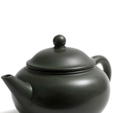Чайник исинский глиняный Шуй Пин (Люй Ни) 190 мл